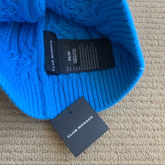 NWT Club Monaco Blue Knit Toque/Beanie - Picture 2 of 4